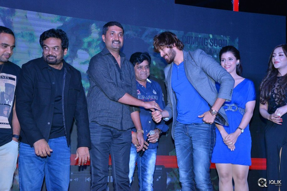 Rogue-Movie-Trailer-Launch